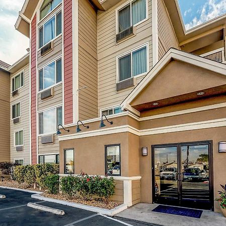 Quality Inn & Suites Reno Airport 外观 照片