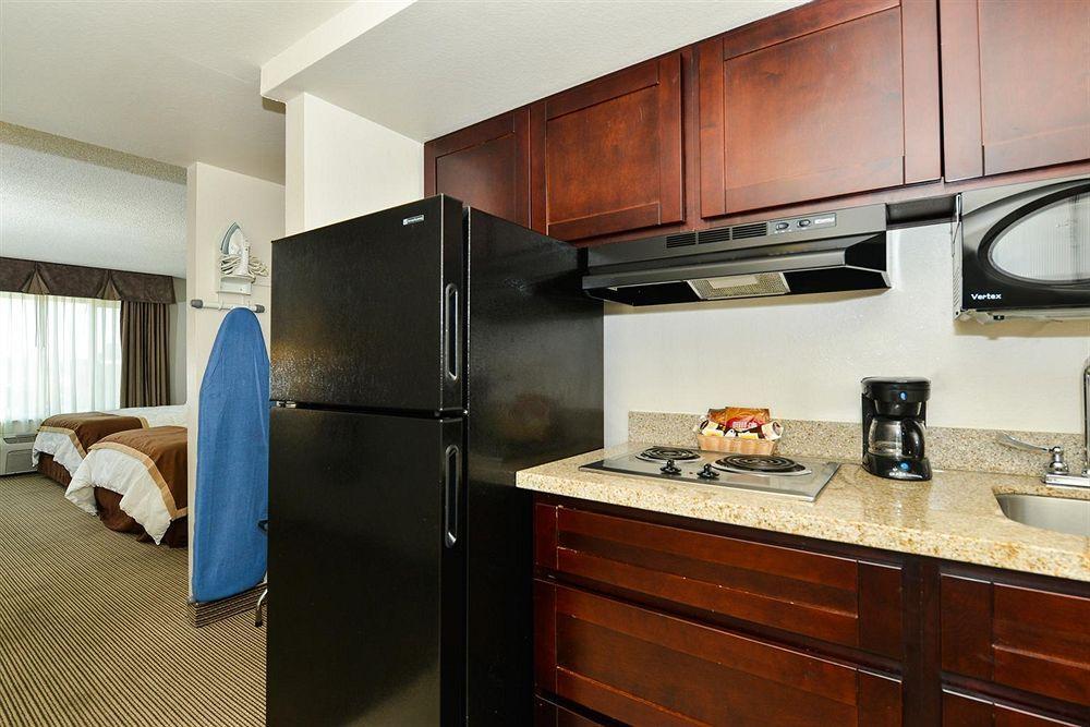 Quality Inn & Suites Reno Airport 外观 照片