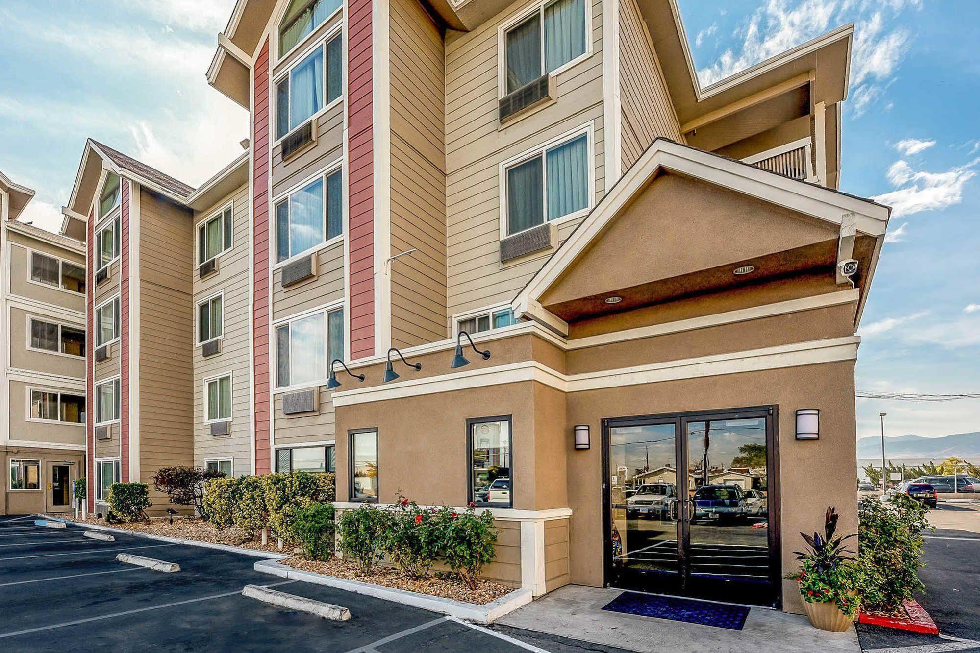 Quality Inn & Suites Reno Airport 外观 照片